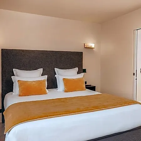 Le Rayz Vendome Hotel